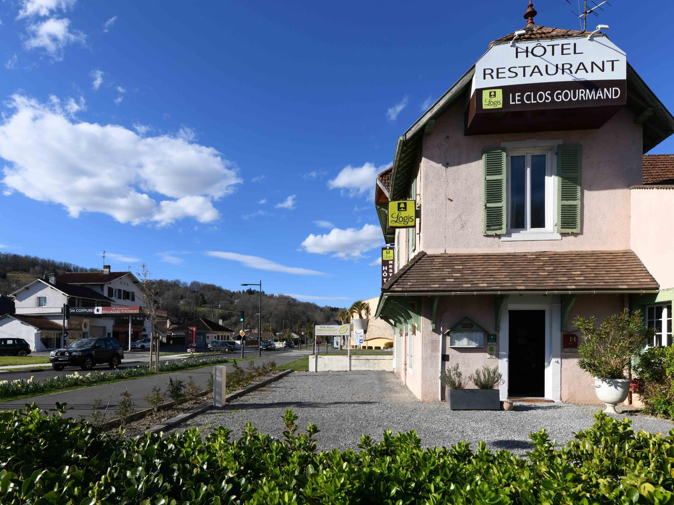 Logis Hostellerie Du Neez Gan 外观 照片
