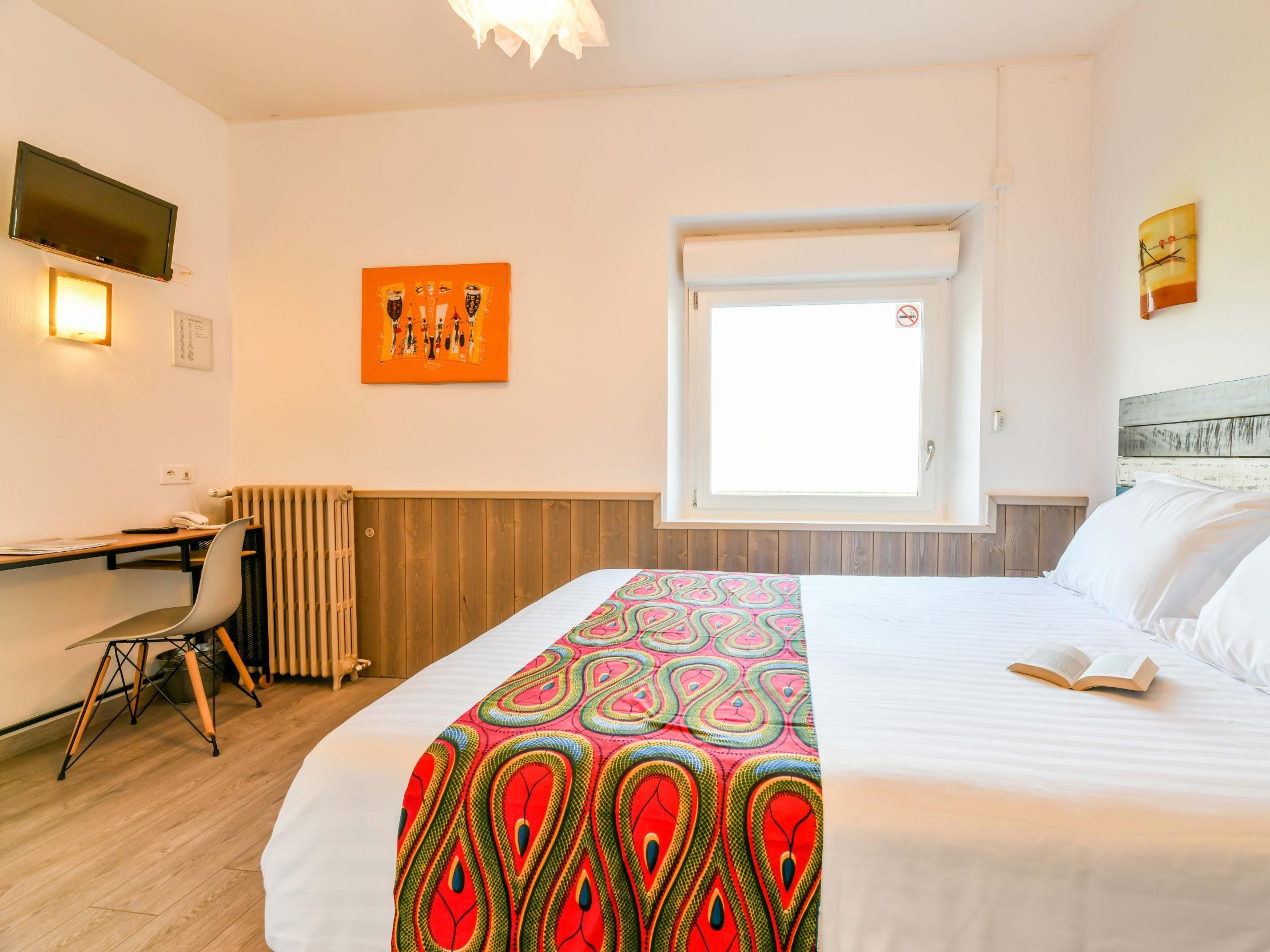 Logis Hostellerie Du Neez Gan 外观 照片