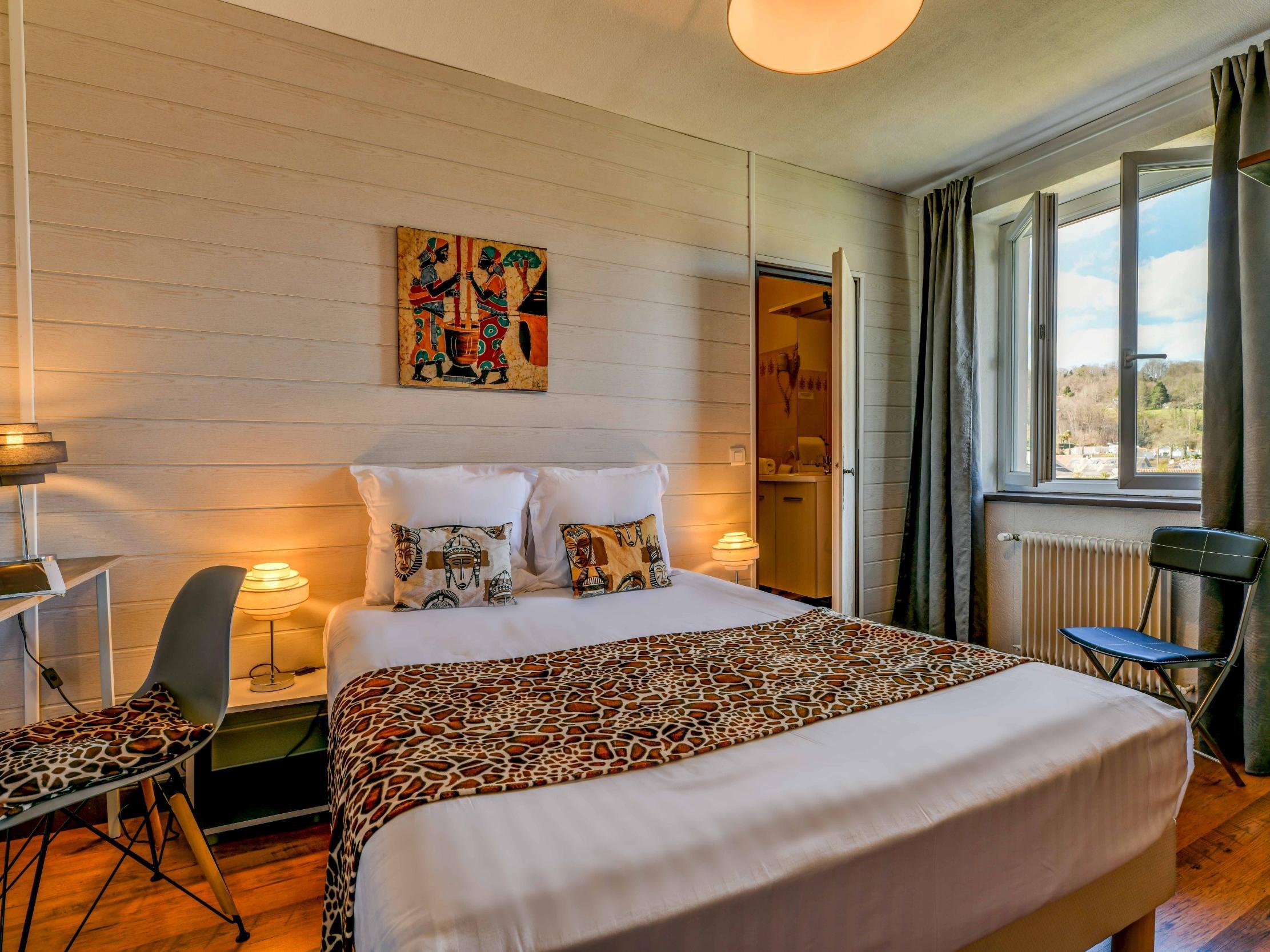 Logis Hostellerie Du Neez Gan 外观 照片