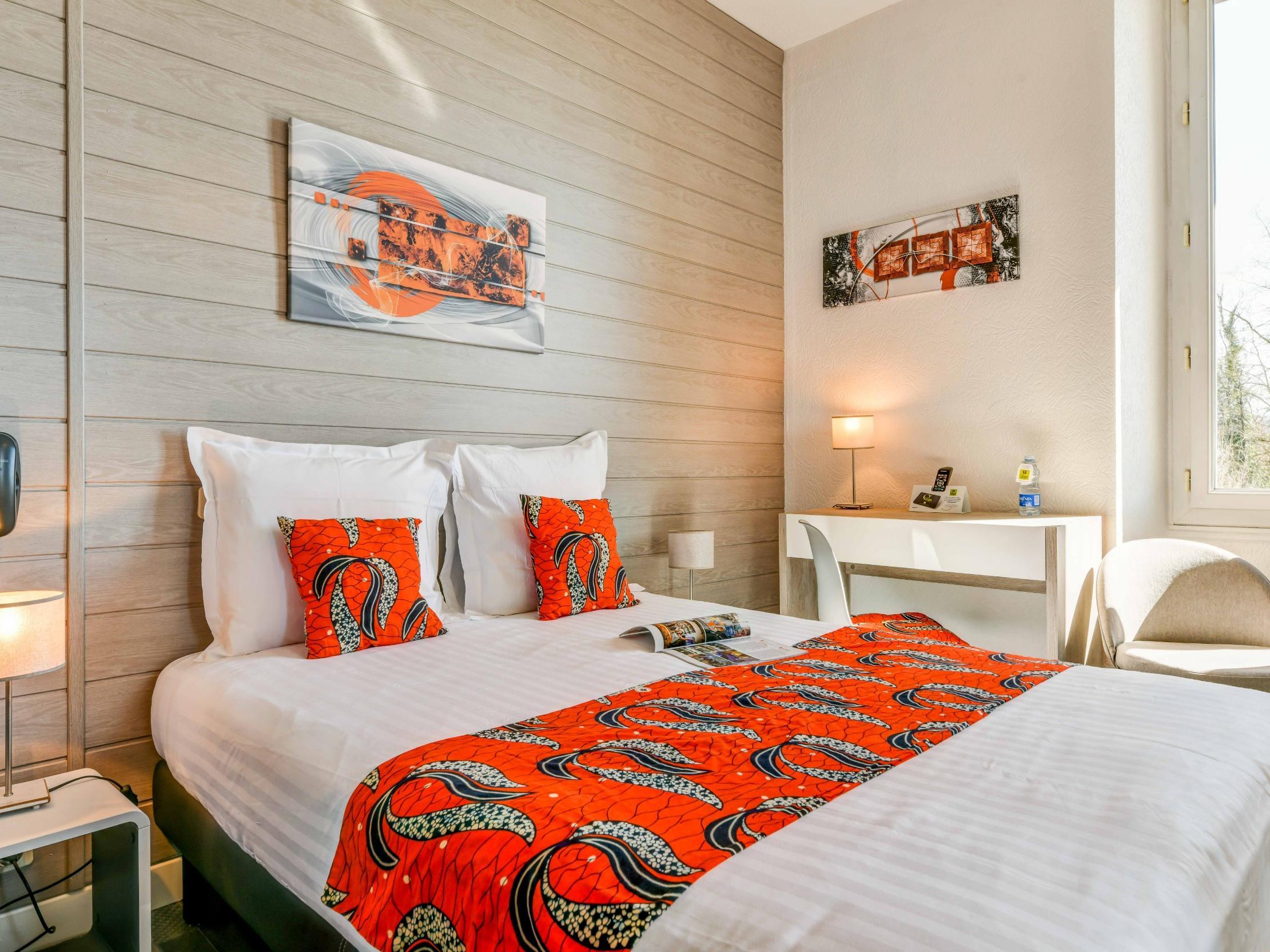Logis Hostellerie Du Neez Gan 外观 照片