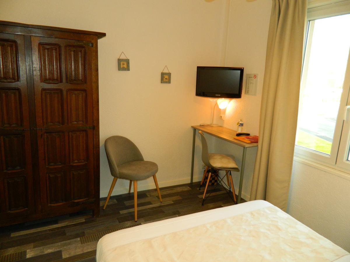 Logis Hostellerie Du Neez Gan 外观 照片