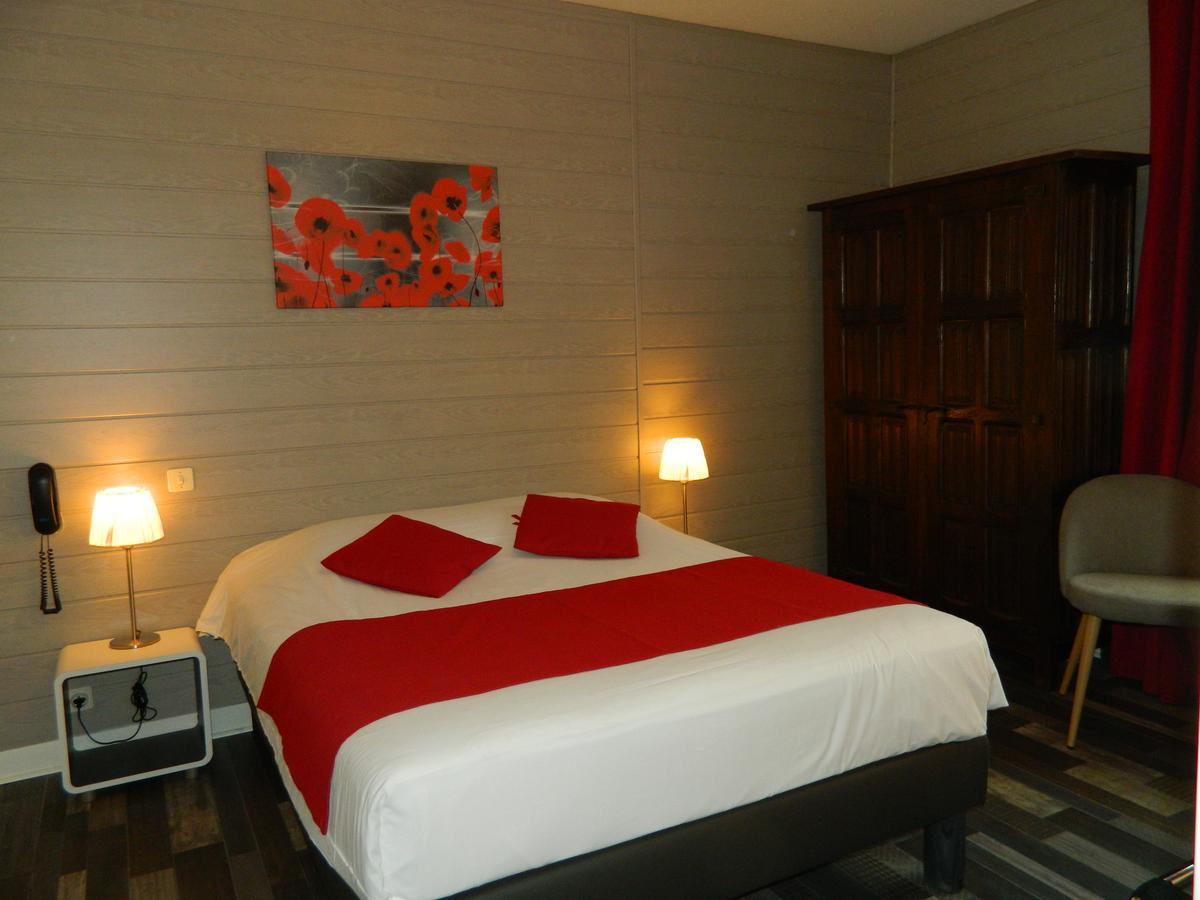 Logis Hostellerie Du Neez Gan 外观 照片
